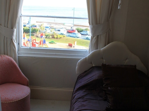 Imagen de la habitación del Hotel Lynton House. Foto 12