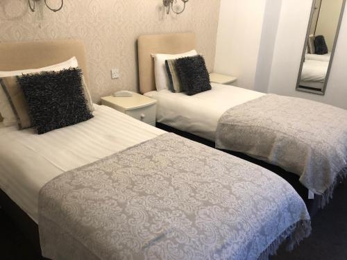 Imagen de la habitación del Hotel Lynton House, Llandudno. Foto 7