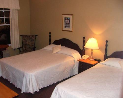 Imagen de la habitación del Hotel Lynwood Inn. Foto 2