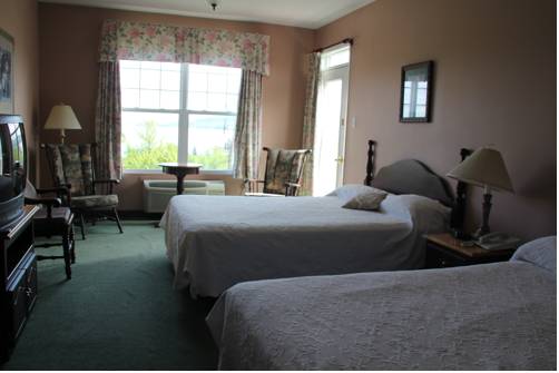 Imagen de la habitación del Hotel Lynwood Inn. Foto 4