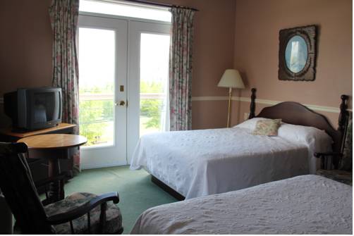 Imagen de la habitación del Hotel Lynwood Inn. Foto 5
