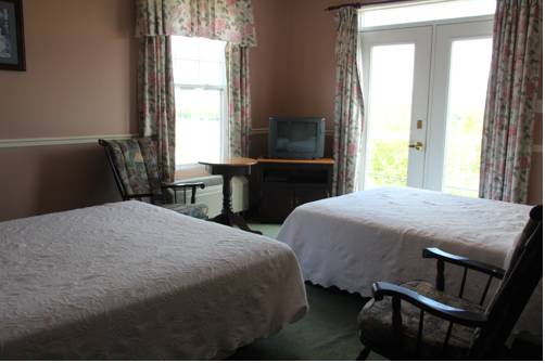 Imagen de la habitación del Hotel Lynwood Inn. Foto 6