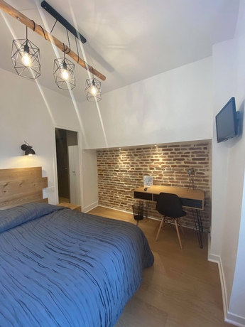 Imagen de la habitación del Hotel Lyo. Foto 16