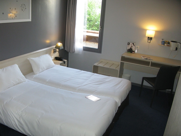 Imagen de la habitación del Hotel Lyon Nord. Foto 5