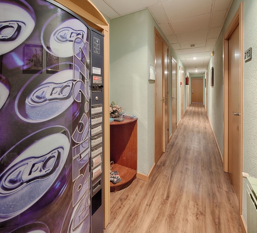 Imagen general del Hotel Lyon, Paseo Marítimo / Playa. Foto 2