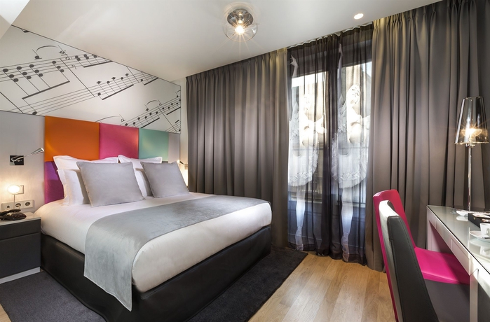 Imagen de la habitación del Hotel Lyric Paris. Foto 12