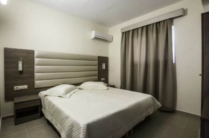 Imagen de la habitación del Hotel Lyristis Studios and Apartments. Foto 6