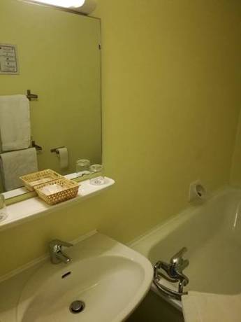 Imagen de la habitación del Hotel Lys Hôtel. Foto 15