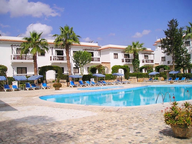 Imagen general del Hotel Lysithea Hotel Apartments. Foto 2