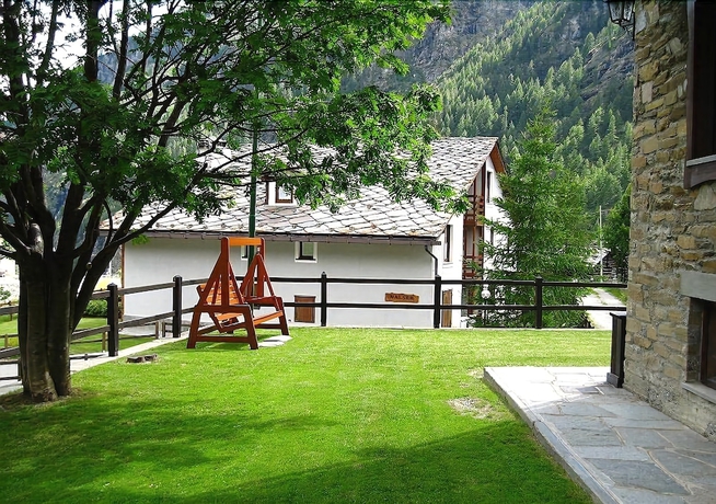 Imagen de los exteriores del Hotel Lysjoch. Foto 15