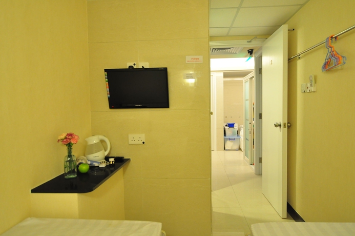 Imagen de la habitación del Hotel Lyton House. Foto 8