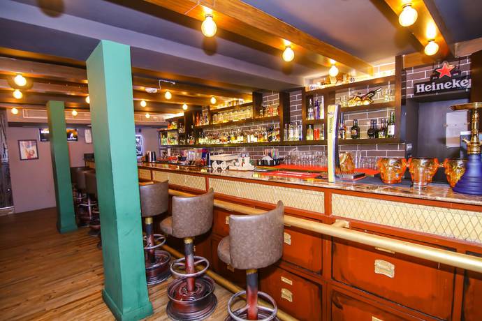 Imagen del bar/restaurante del Hotel Lytton. Foto 12