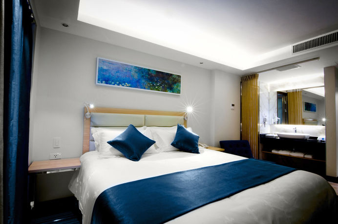 Imagen de la habitación del Hotel Lyz Business. Foto 4