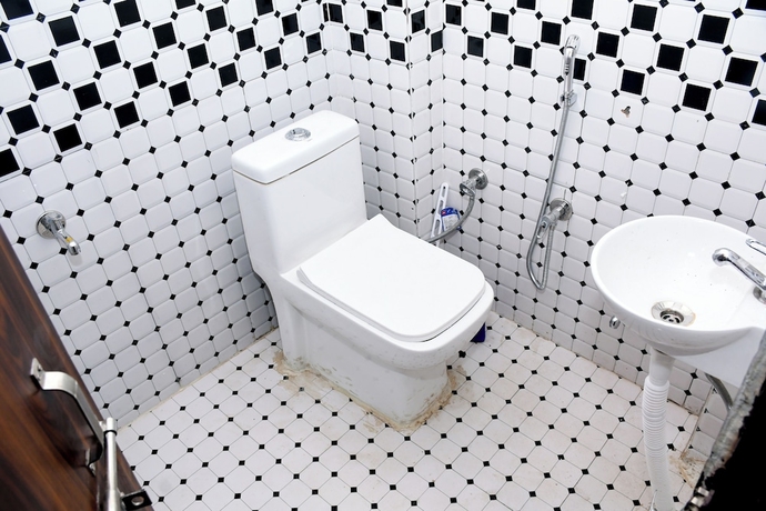 Imagen de la habitación del Hotel Lzawa Residency. Foto 11