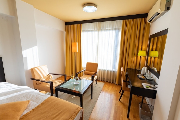 Imagen de la habitación del Hotel M, Belgrado. Foto 11