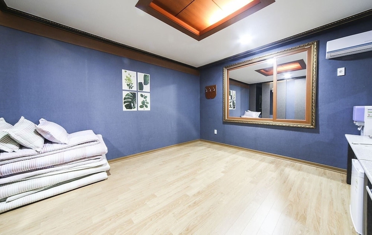 Imagen de la habitación del Hotel M Boss Motel. Foto 4