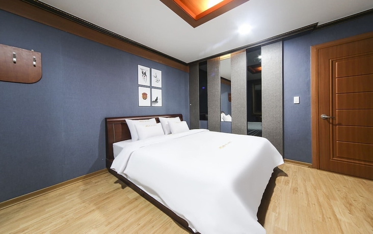 Imagen de la habitación del Hotel M Boss Motel. Foto 10