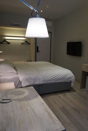 Imagen de la habitación del Hotel M+ Boutique. Foto 12