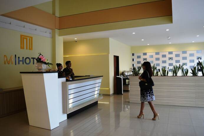 Imagen de los interiores del Hotel M, Cakranegara Utara. Foto 20