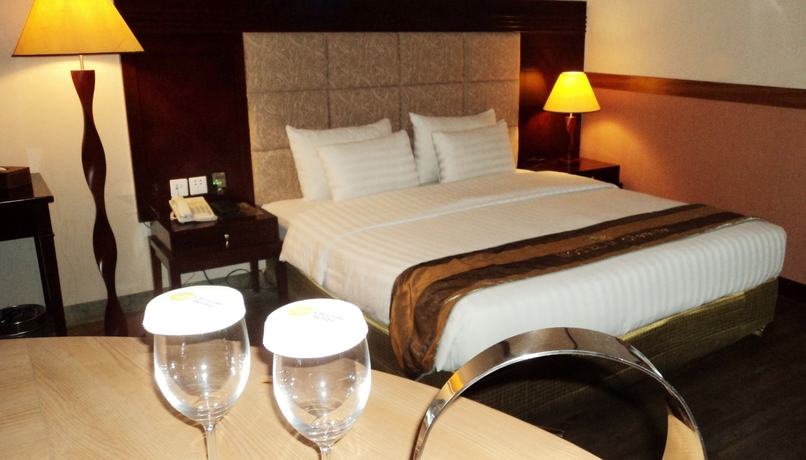 Imagen de la habitación del Hotel M Chereville. Foto 12
