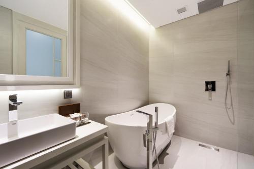 Imagen de la habitación del Hotel M City Saigon. Foto 6