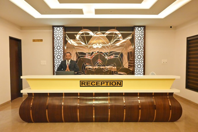 Imagen de los interiores del Hotel M D Farms And Resorts. Foto 12