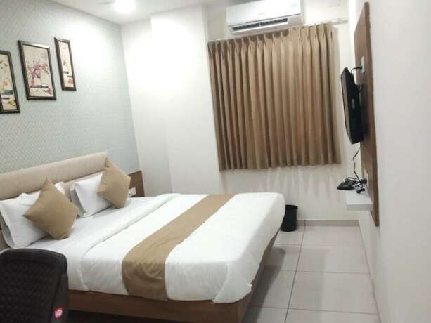 Imagen general del Hotel M D Residency Anand. Foto 1
