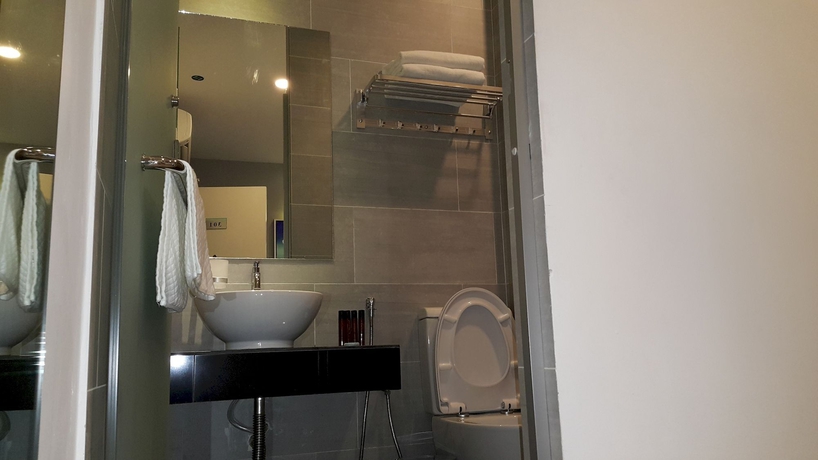 Imagen de la habitación del Hotel M Design At Shamelin Perkasa. Foto 8