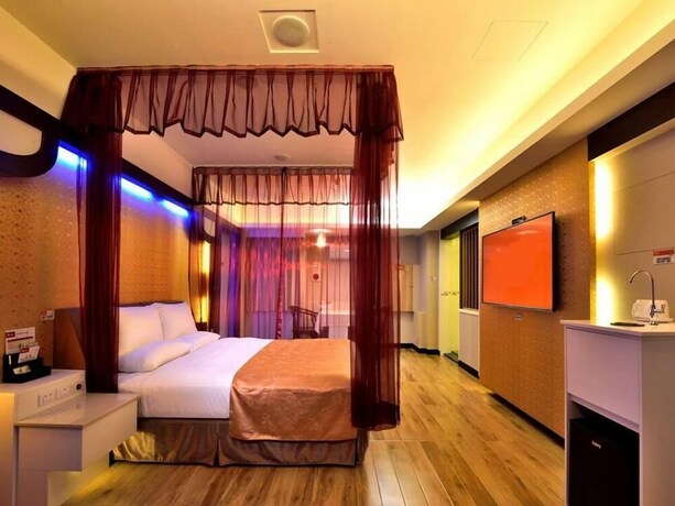 Imagen de la habitación del Hotel M Garden Business. Foto 30
