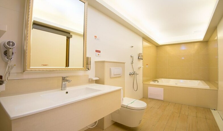 Imagen de la habitación del Hotel M Garden Business. Foto 33