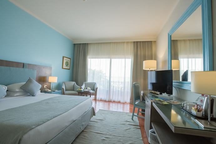 Imagen de la habitación del Hotel M Hotels at Porto Marina. Foto 6