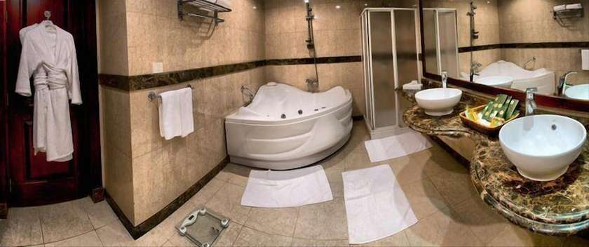 Imagen de la habitación del Hotel M Hotels at Porto Marina. Foto 13