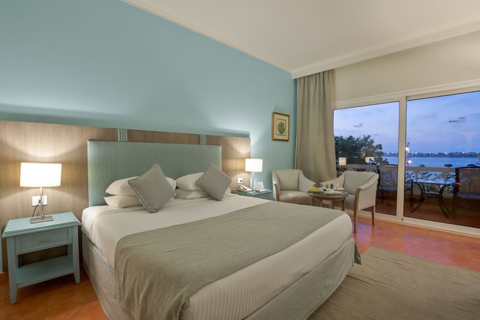 Imagen de la habitación del Hotel M Hotels at Porto Marina. Foto 16