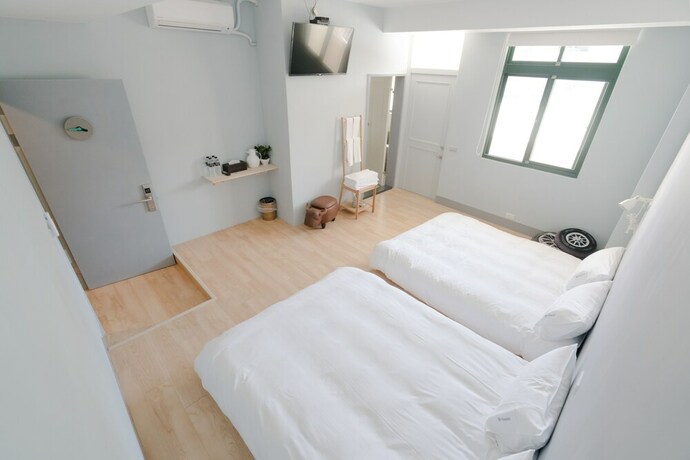 Imagen de la habitación del Hotel M House. Foto 29