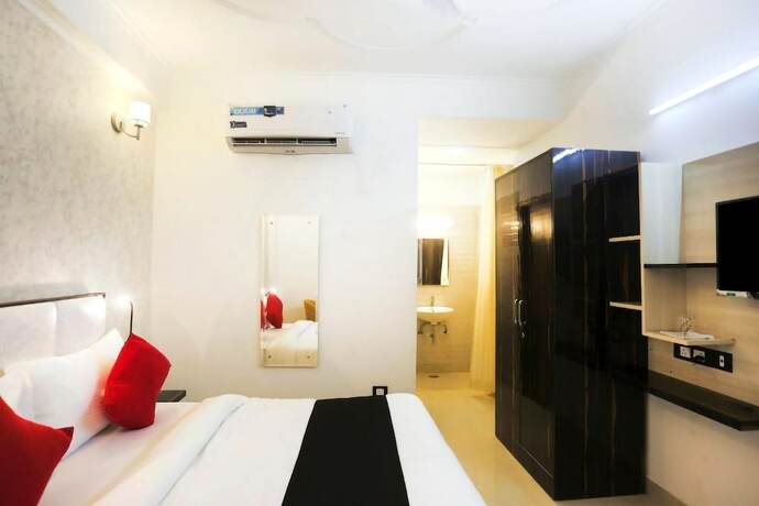 Imagen de la habitación del Hotel M K and Restaurant, Greater Noida. Foto 5