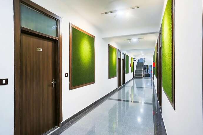 Imagen general del Hotel M K and Restaurant, Greater Noida. Foto 3