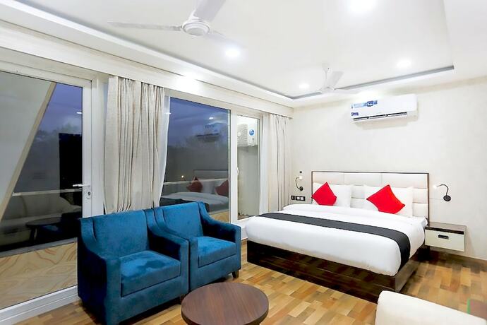 Imagen de la habitación del Hotel M K and Restaurant, Greater Noida. Foto 8