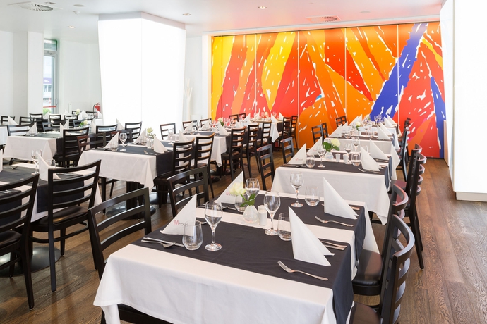 Imagen del bar/restaurante del Hotel M Ljubljana. Foto 2