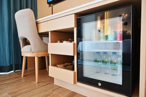 Imagen de la habitación del Hotel M Pattaya. Foto 7