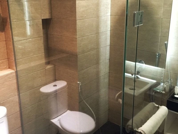 Imagen de la habitación del Hotel M Premiere. Foto 8