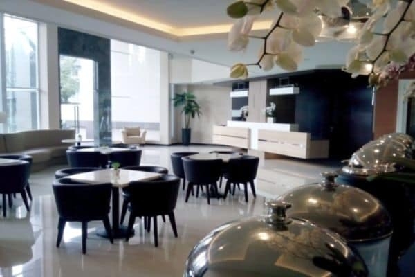 Imagen del bar/restaurante del Hotel M Premiere. Foto 3