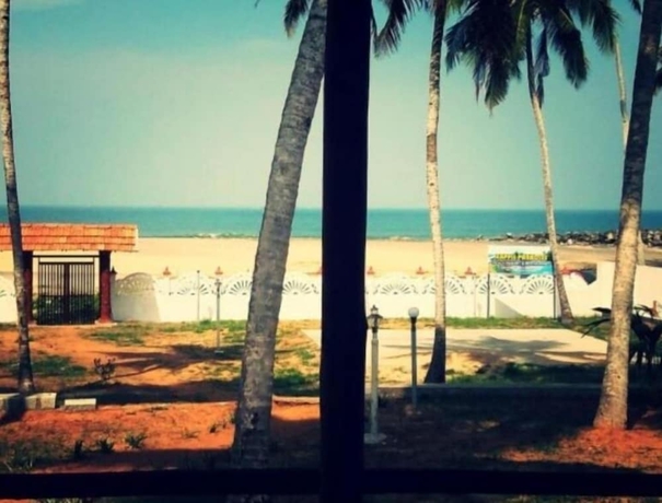 Imagen general del Hotel M R Beach and Cottages. Foto 1