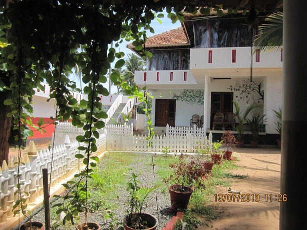 Imagen de los interiores del Hotel M R Beach and Cottages. Foto 18