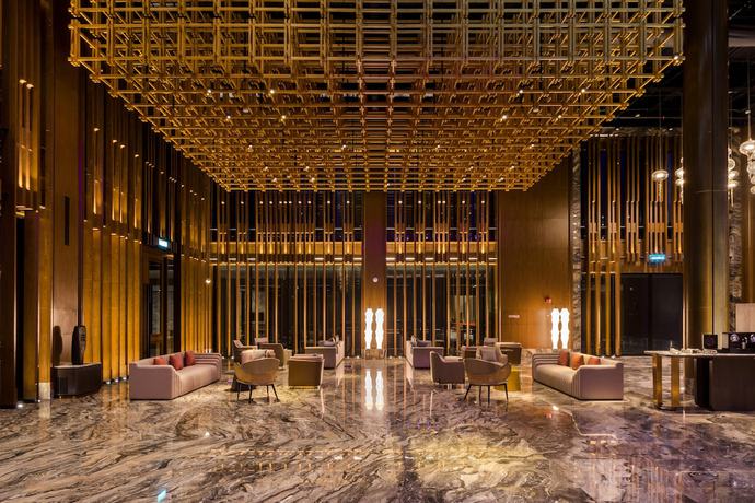 Imagen de los interiores del Hotel M Resort and. Foto 8