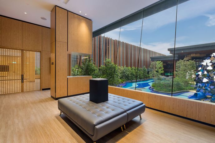 Imagen de los interiores del Hotel M Resort and. Foto 9