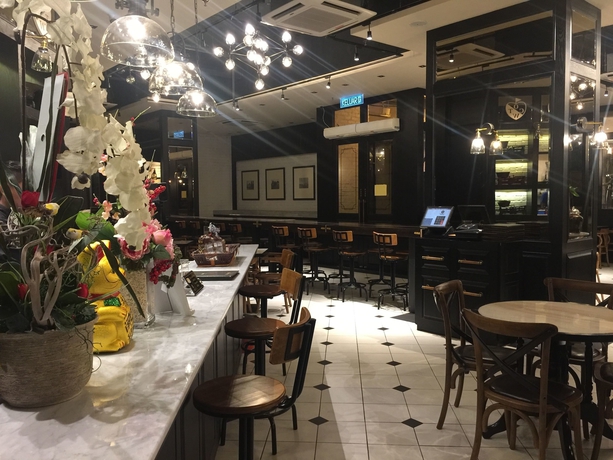 Imagen del bar/restaurante del Hotel M Roof and Residences. Foto 5