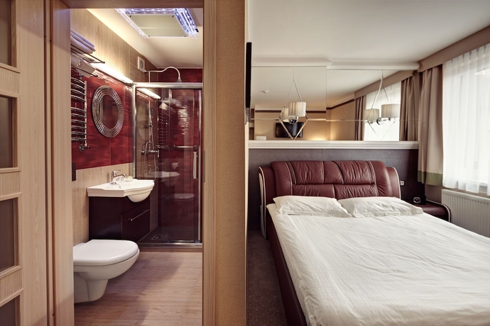 Imagen de la habitación del Hotel M Sosnowiec. Foto 6