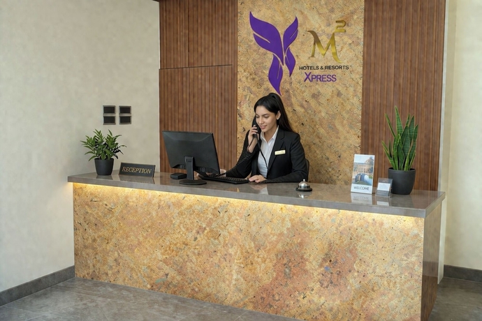 Imagen de los interiores del Hotel M Square Express, Jabalpur. Foto 16