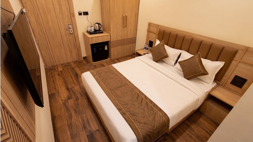 Imagen de la habitación del Hotel M Square Express, Jabalpur. Foto 5