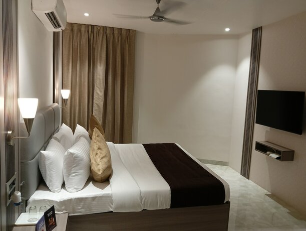 Imagen general del Hotel M Square Premier, a unit of BK Castles. Foto 8